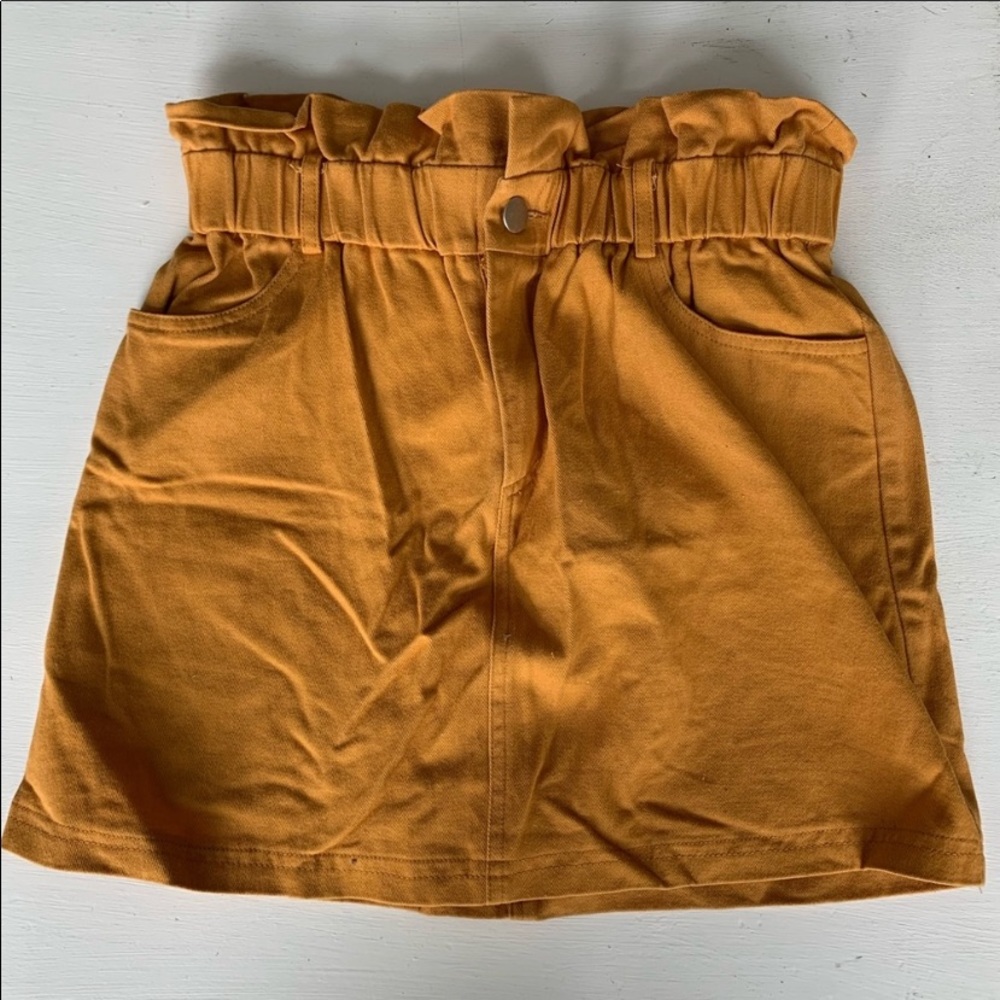 Wild honey mustard mini skirt